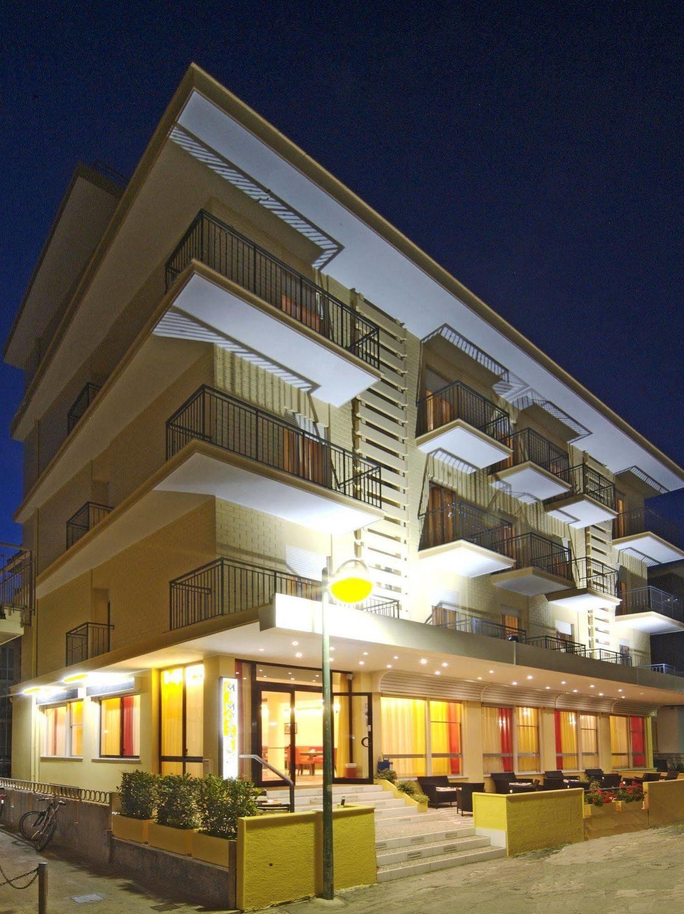 Hotel Mimosa เบลลาเรีย-อีเจอา มารีนา ภายนอก รูปภาพ