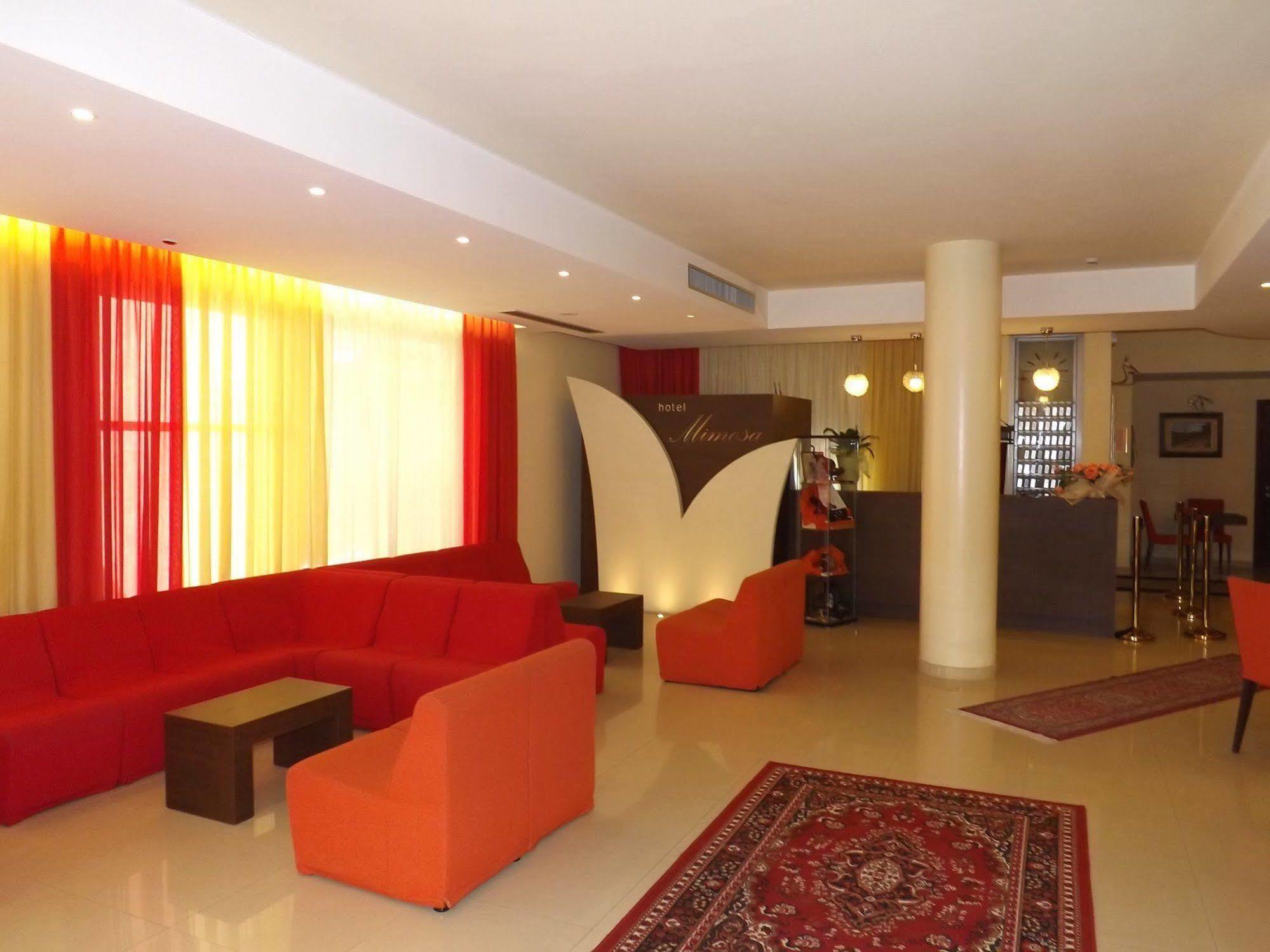 Hotel Mimosa เบลลาเรีย-อีเจอา มารีนา ภายนอก รูปภาพ