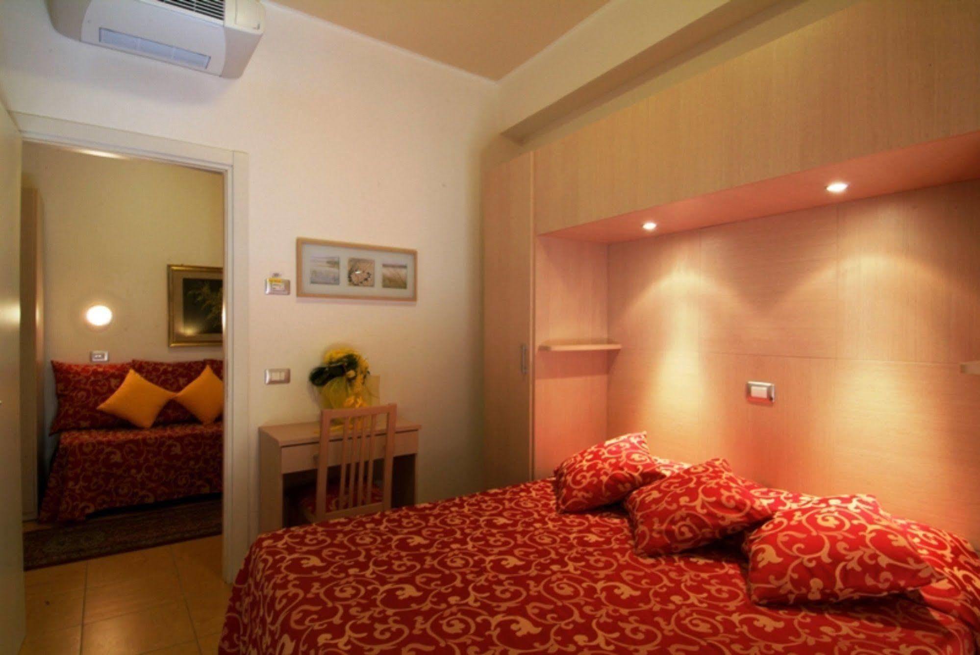Hotel Mimosa เบลลาเรีย-อีเจอา มารีนา ภายนอก รูปภาพ
