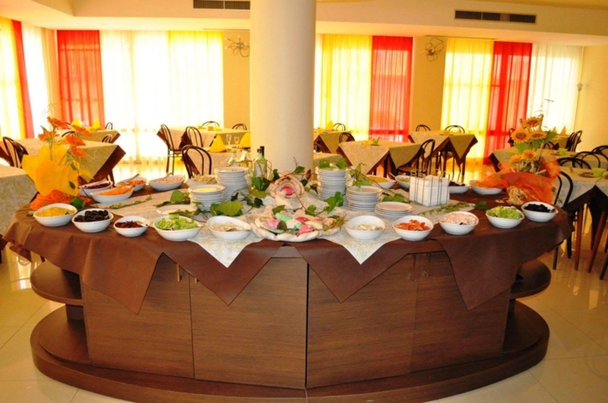 Hotel Mimosa เบลลาเรีย-อีเจอา มารีนา ภายนอก รูปภาพ